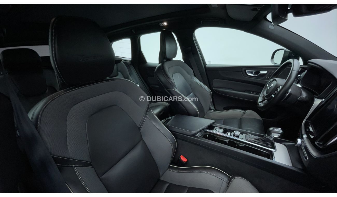 Volvo XC60 T5 R DESIGN 2 | Zero Down Payment | Free Home Test Drive