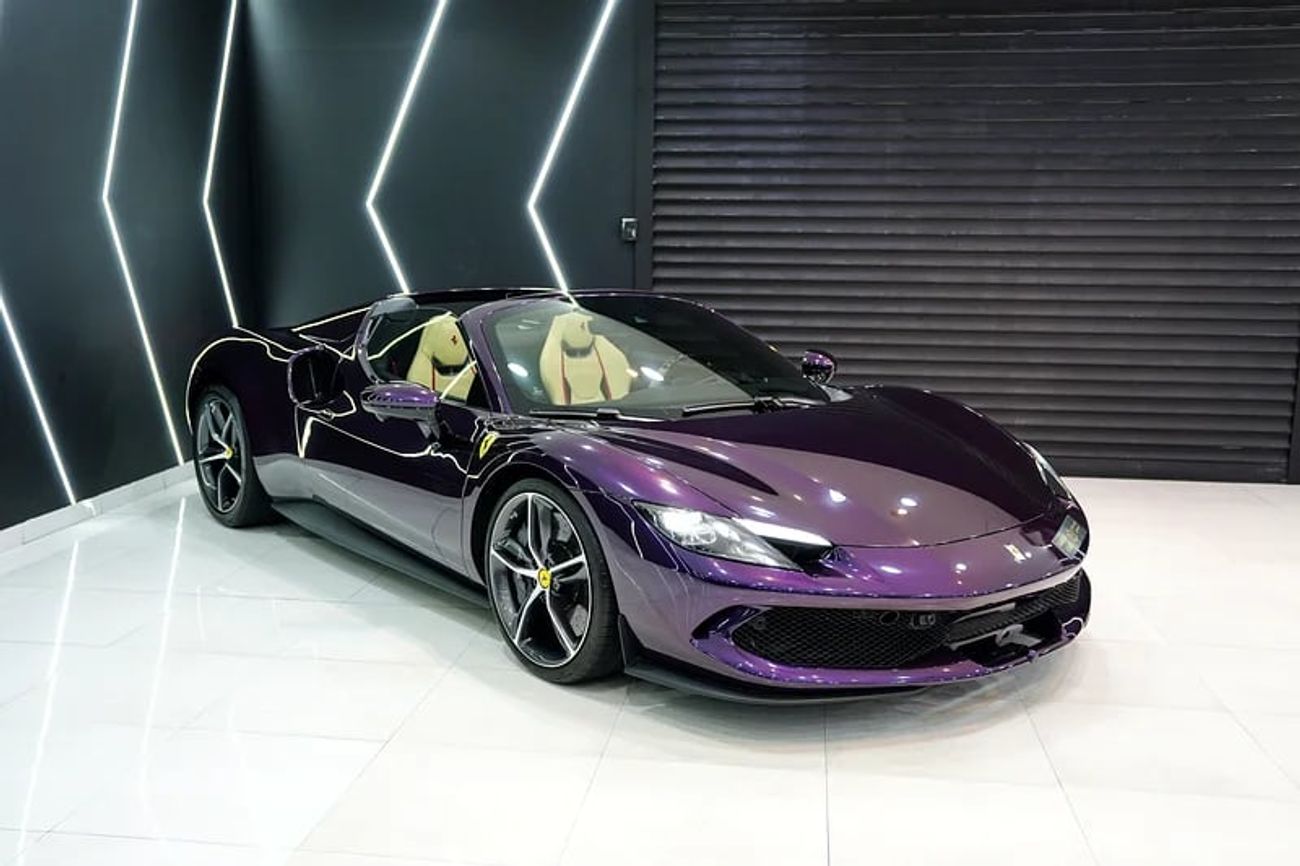 فيراري 296 GTS Standard