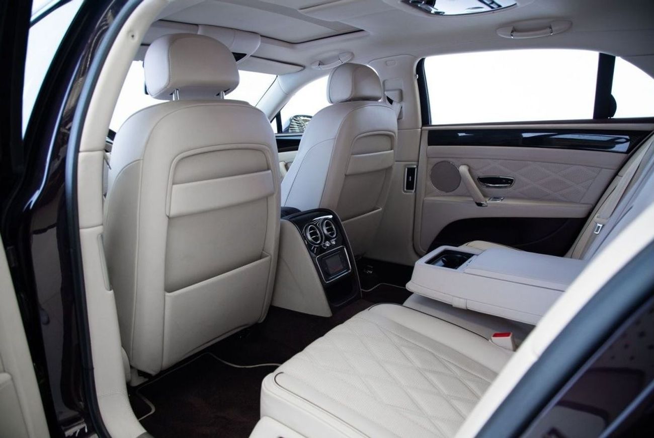 بنتلي فلاينج سبور Bentley Flying Spur W12