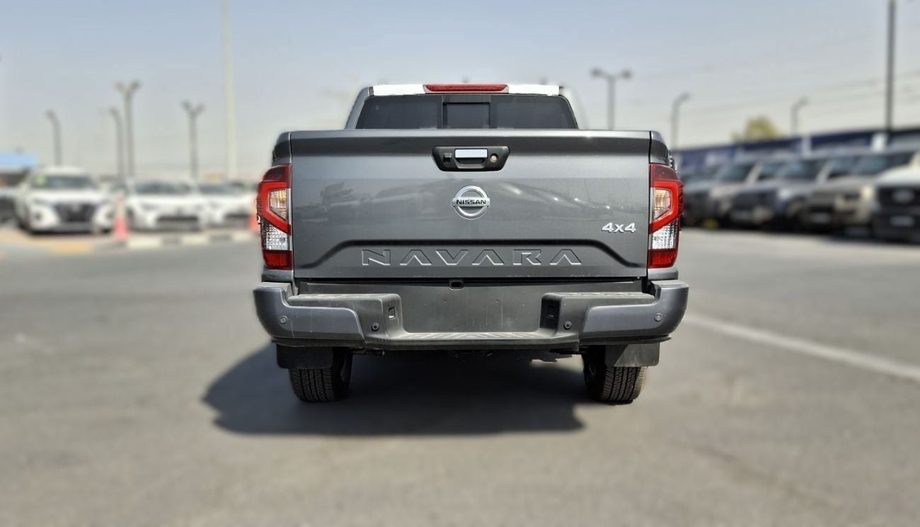 Nissan Navara G 2.5L 4WD M/T NISSAN Navara 2.5L petrol 4X4 M/T