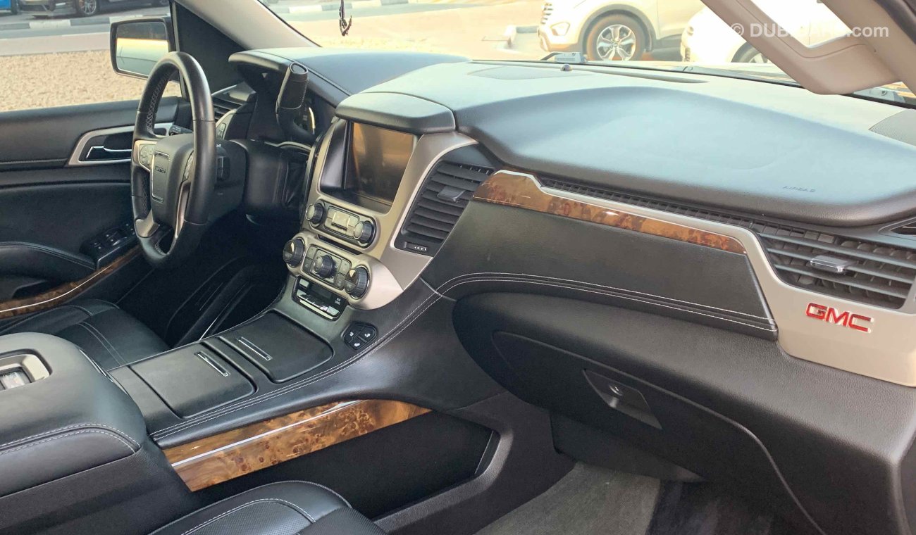 GMC Yukon DENALI. 6,2 VIP