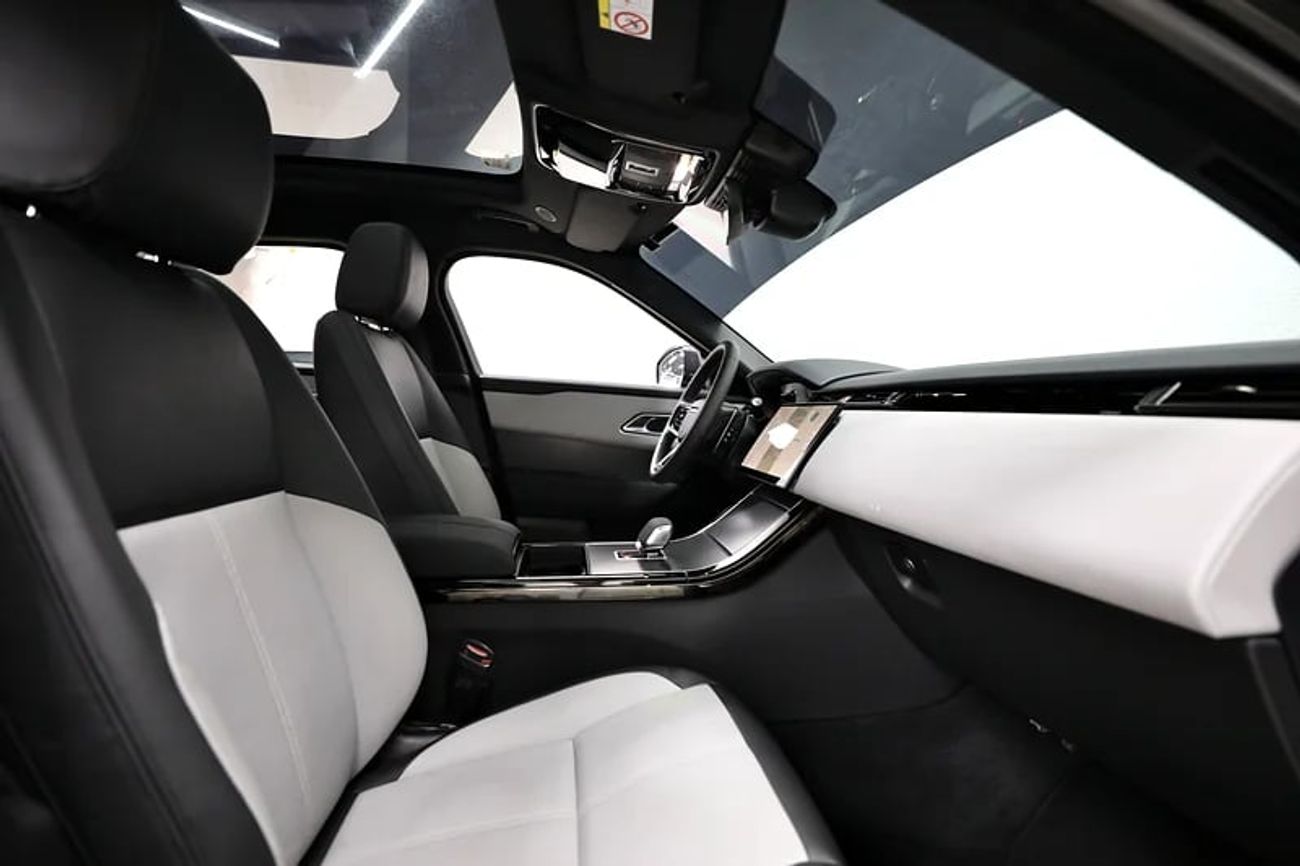 Land Rover Range Rover Velar GCC | 3,550 Monthly | Free Insurance + Registration | Under Warranty Till Ref#A380077