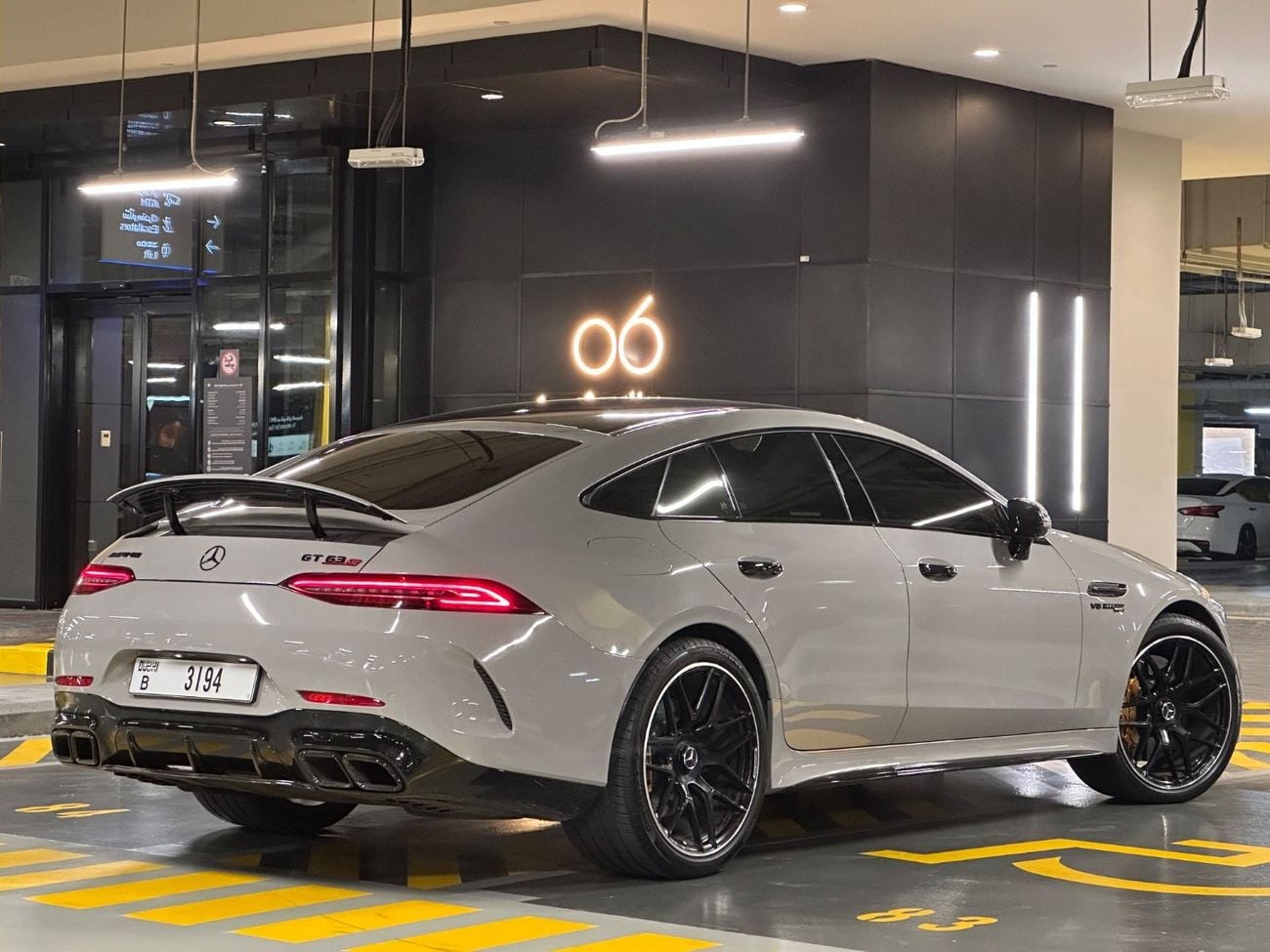 Mercedes-Benz GT 63 S MERCEDES BENZ AMG GT63s 4-MATIC+ // ACCIDENTS FREE // ORIGINAL PAINT // FULL PPF // MINT CONDITION