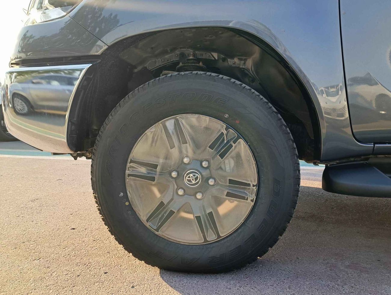 تويوتا هيلوكس Wide Body, 2.4L Diesel, 4X4, M/T, Power lock / Windows / DVD CAM (CODE # HDDWMM2)