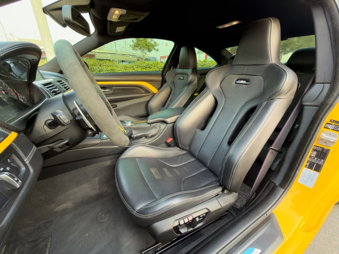 BMW M4 CS