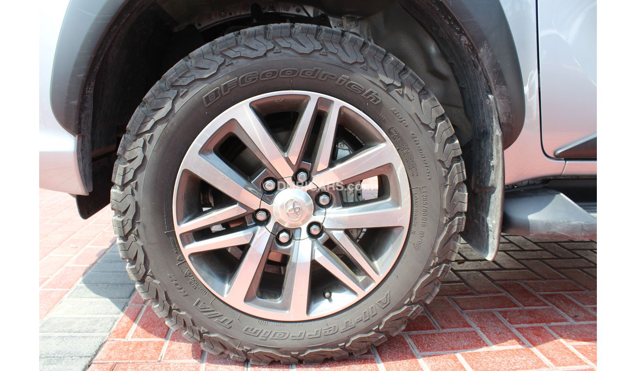 Toyota Hilux Hoyota Hilux Diesel 2.8L   Used car