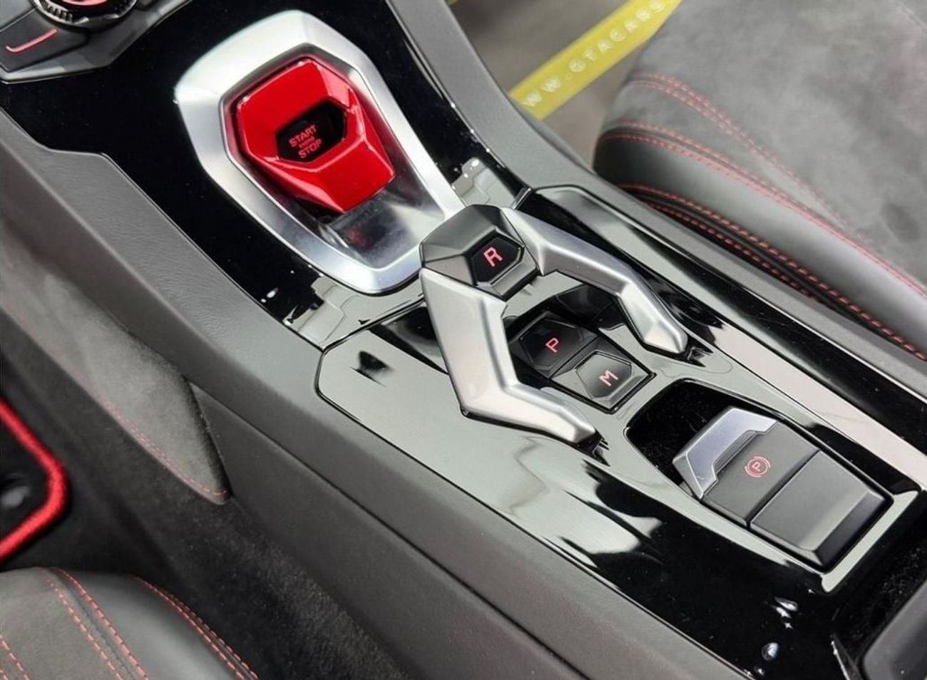 لامبورغيني هوراكان 2016 Lamborghini Huracán LP610-4, Full Service History, Excellent Condition, GCC