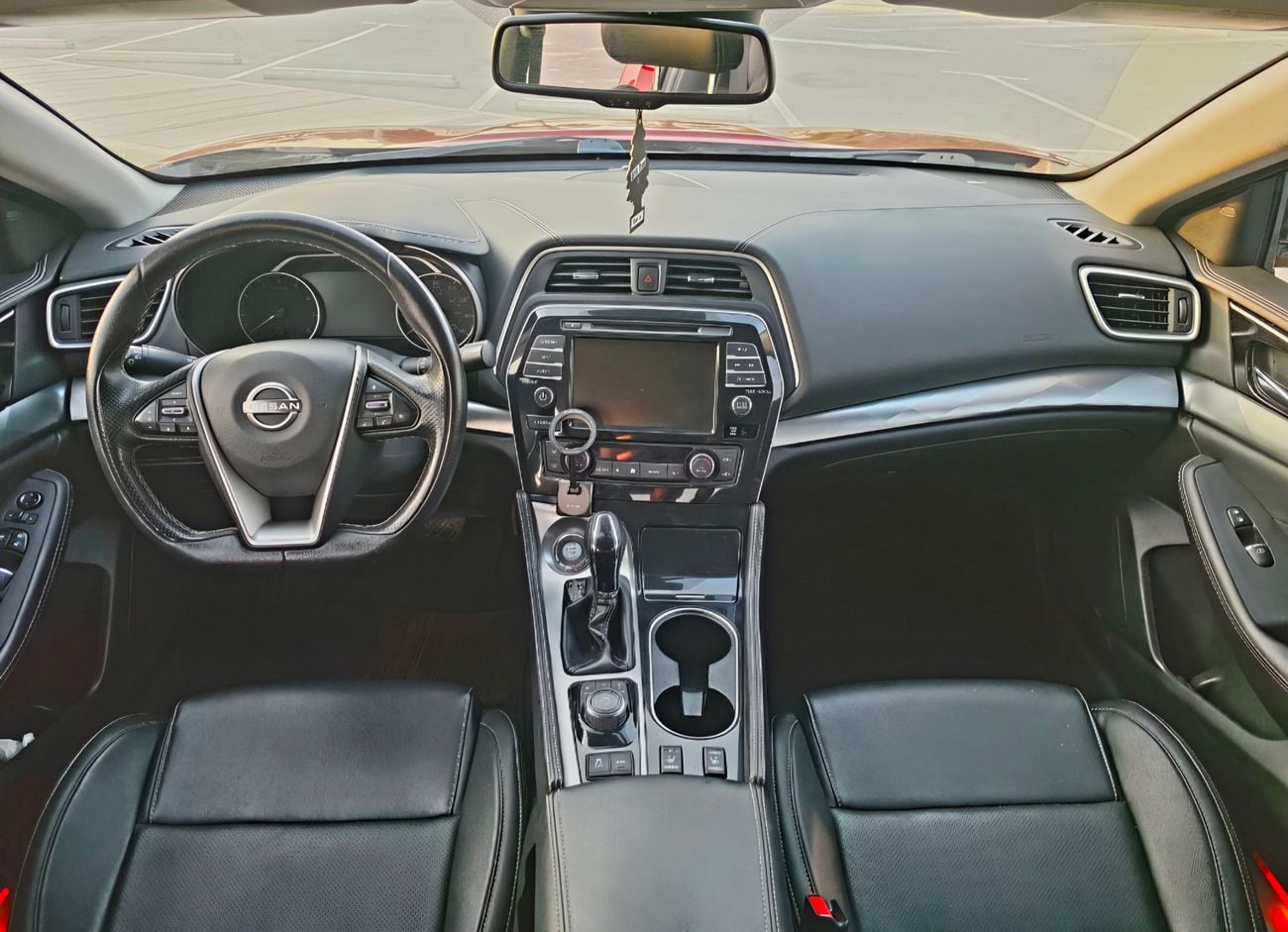 Nissan Maxima SV