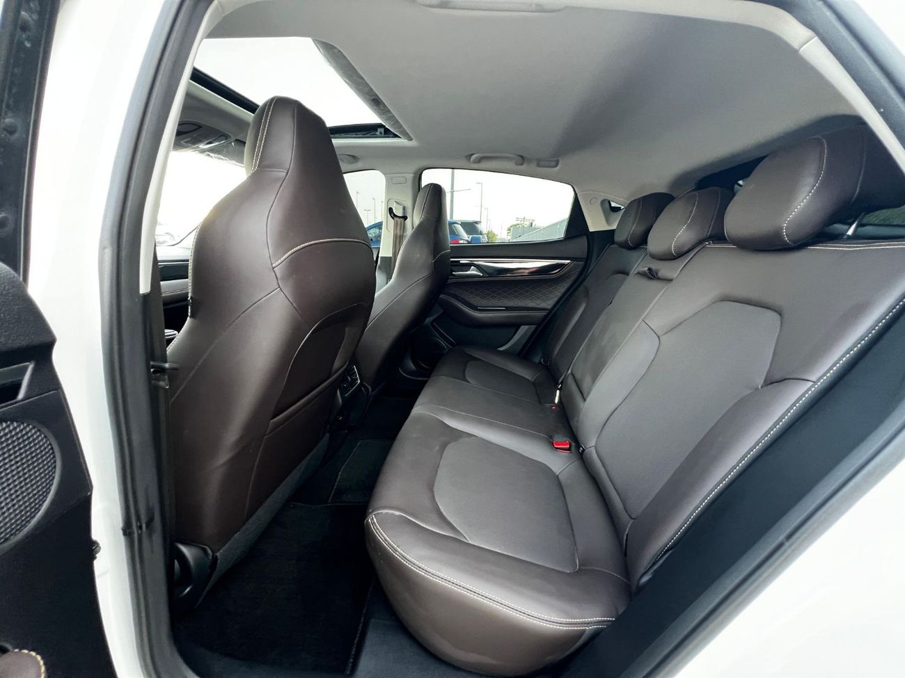 جاك J7 JAC J7 2023 GCC// FSH  // UNDER WARRANTY // FULL OPITION // ORGINAL PAINT