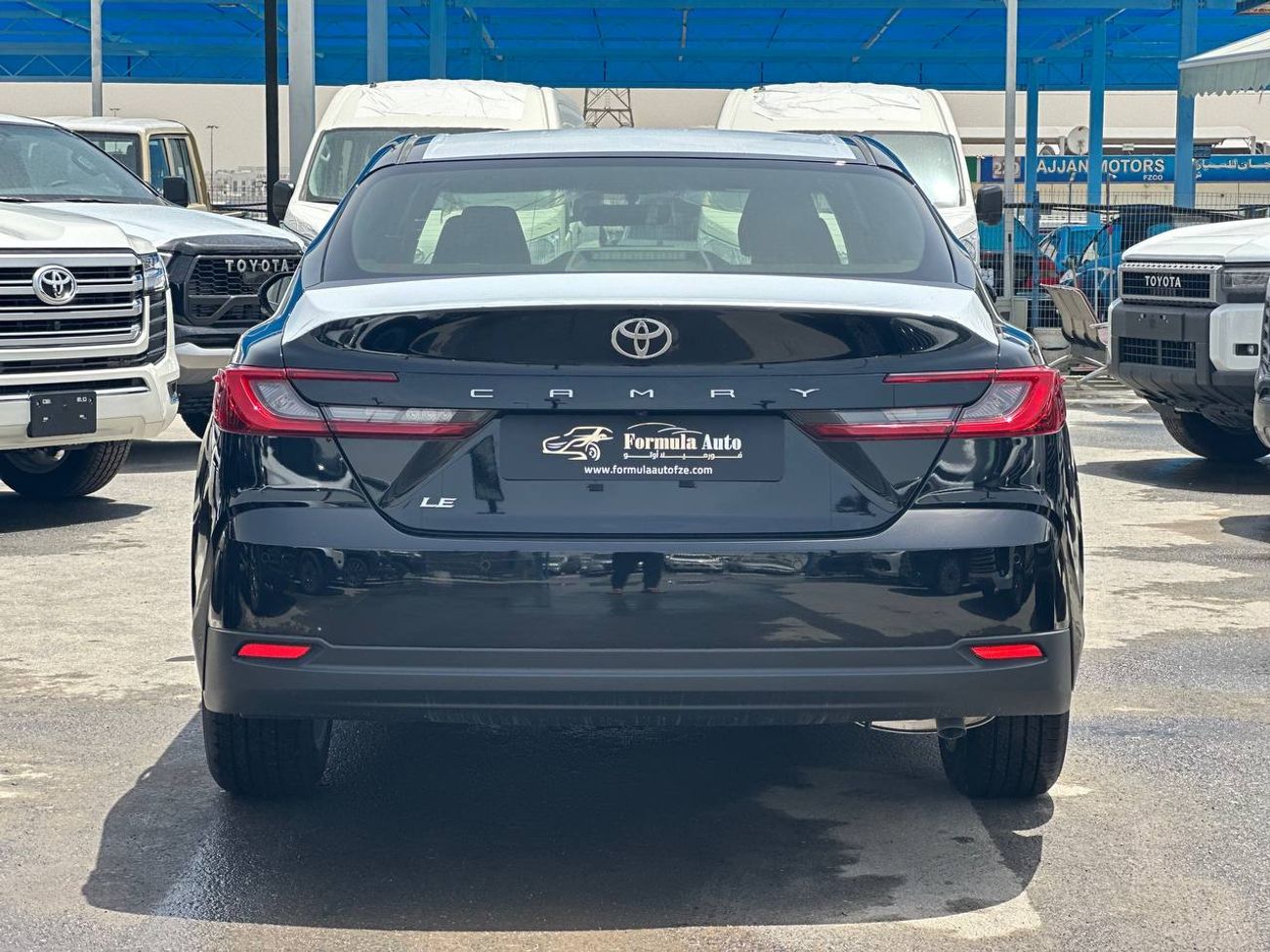 تويوتا كامري 2.5 لتر LE بانزين أوتوماتيك // 2026 // فئة متوسطةمع فتحة سقف، DVD وكاميرا خلفية،