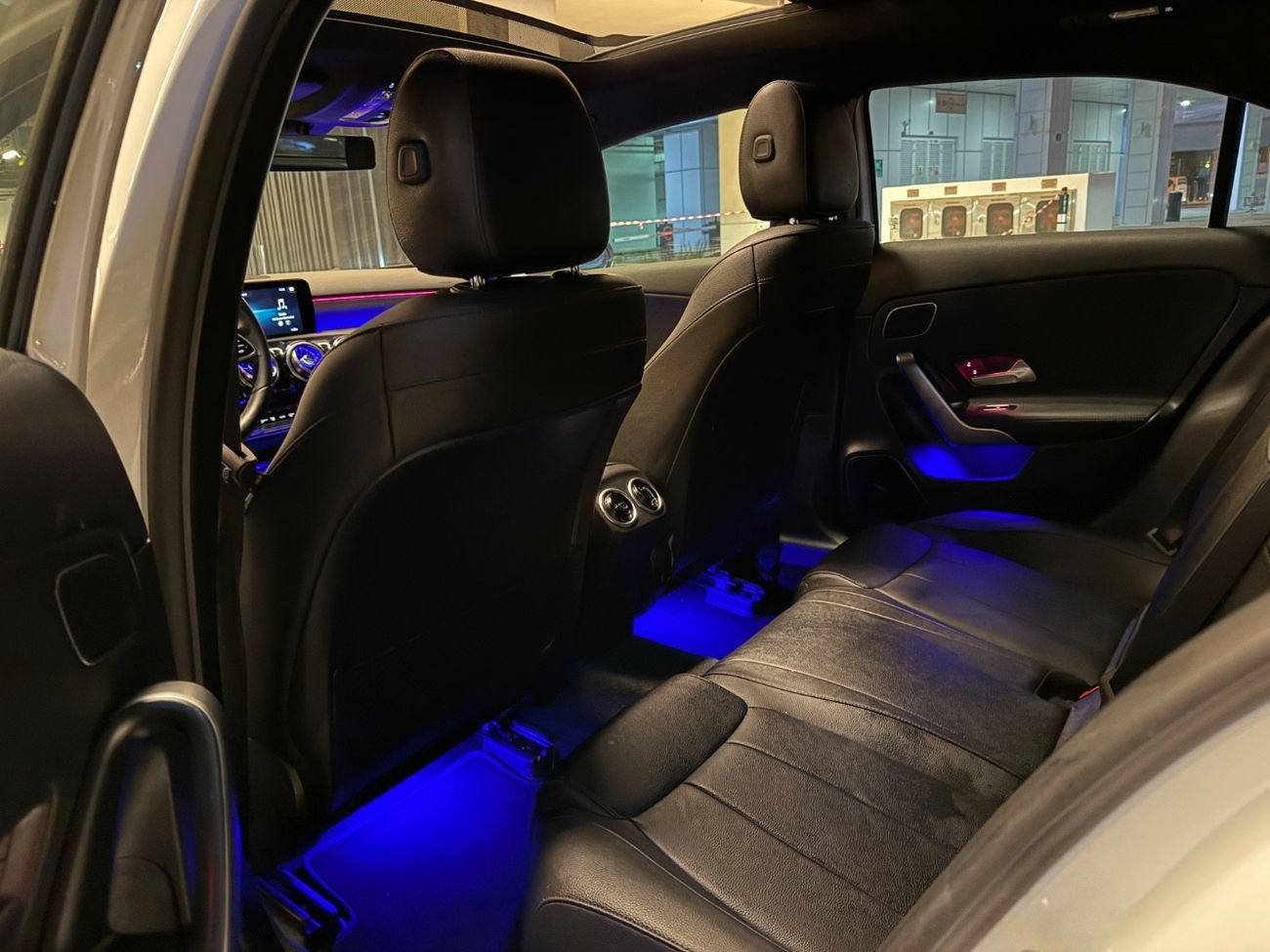 مرسيدس بنز A 220