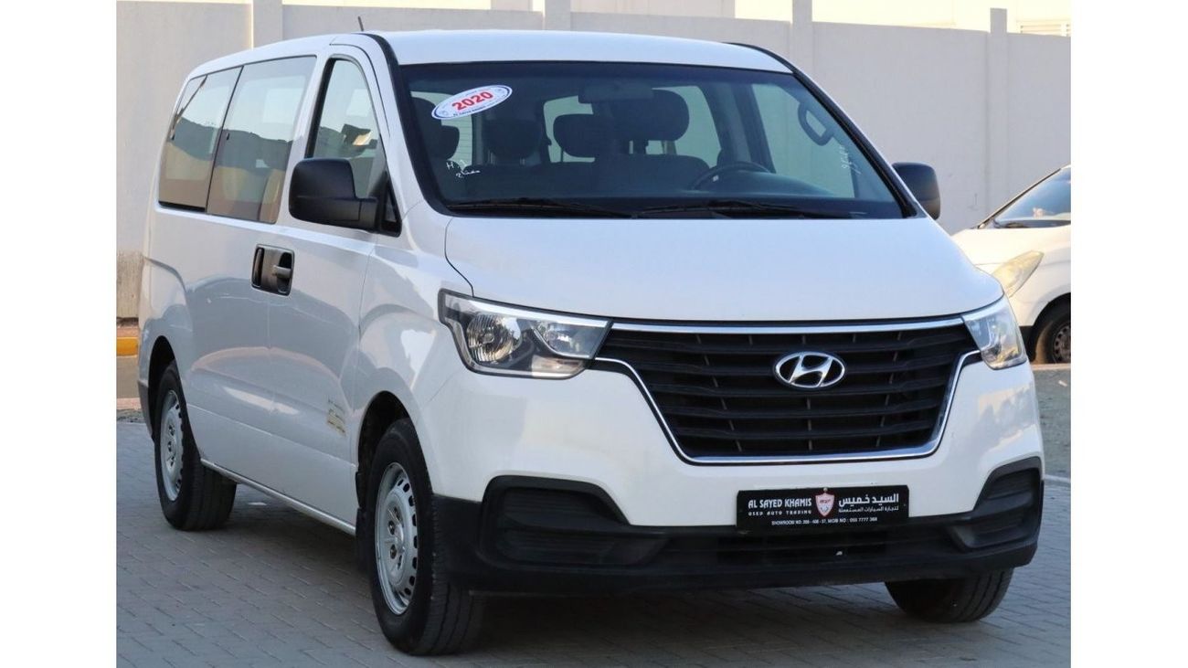 Hyundai H-1 Std Hyundai H1 2020 GCC in excellent condition without accidents