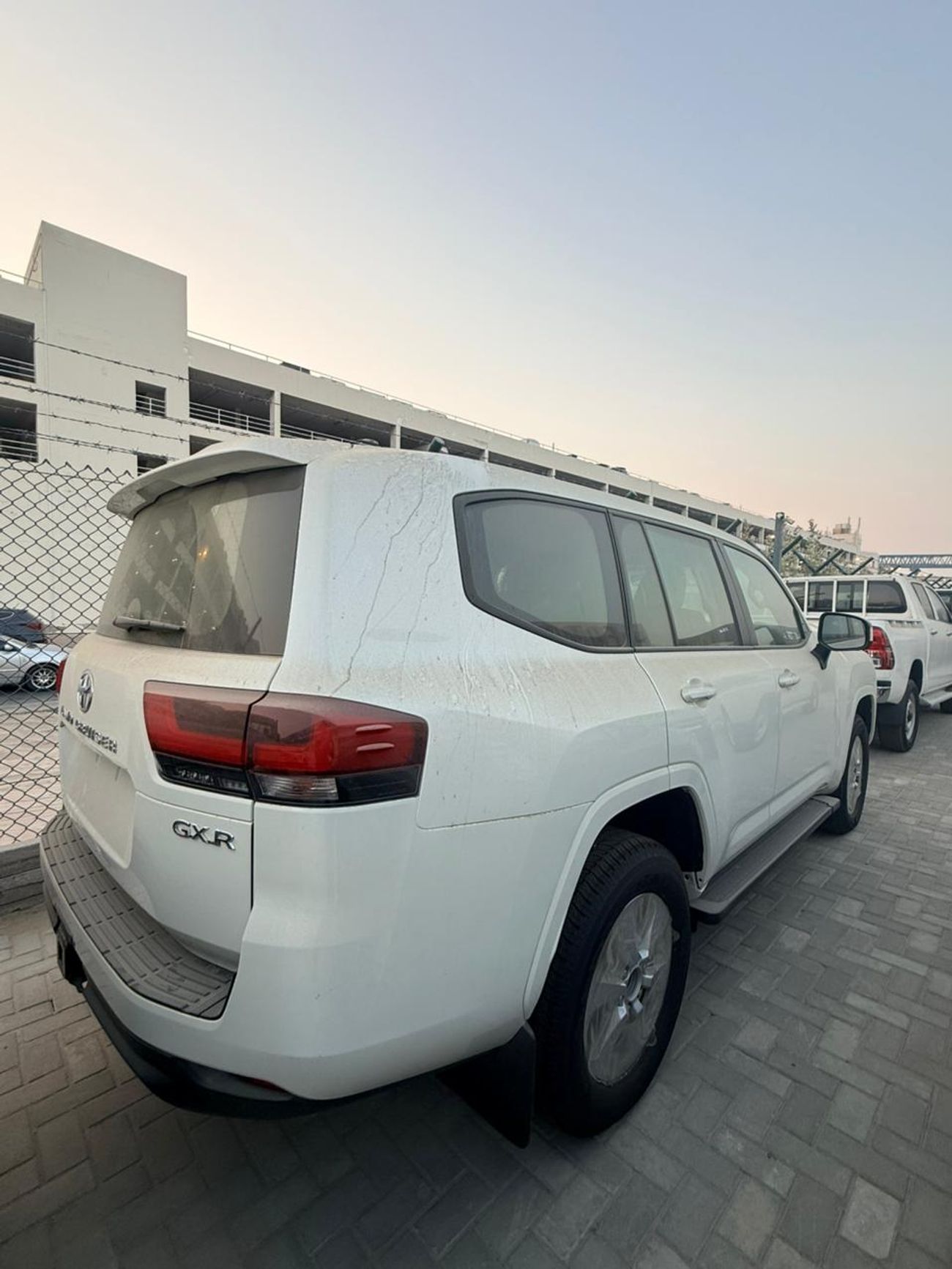 Toyota Land Cruiser GXR TOYOTA LANDCRUISER 3.5 GXR BASIC 2026 BLACK