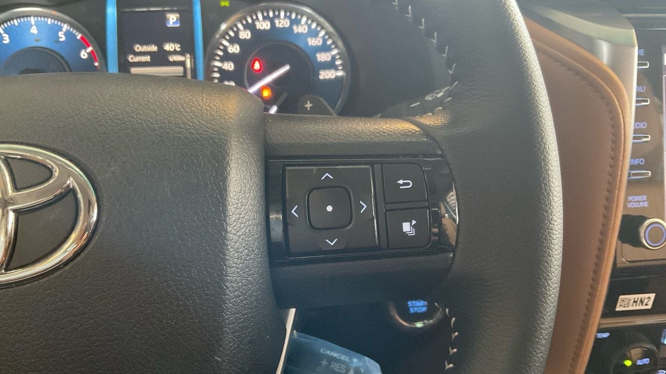 Toyota Fortuner 4.0 4WD AUTO 7STR GXR RA/RB | Guaranteed Warranty | 0 Down Payment