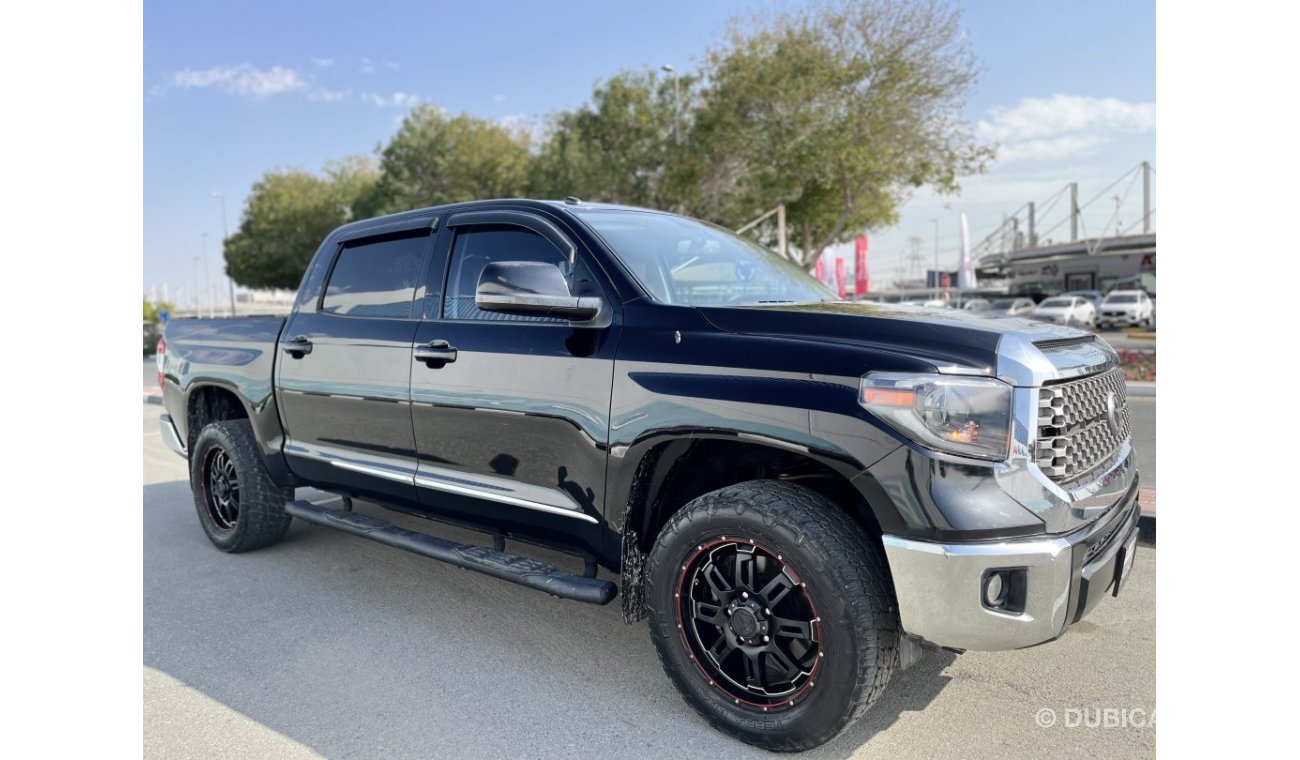 Toyota Tundra CREWMAX SR5 2015 5.7L