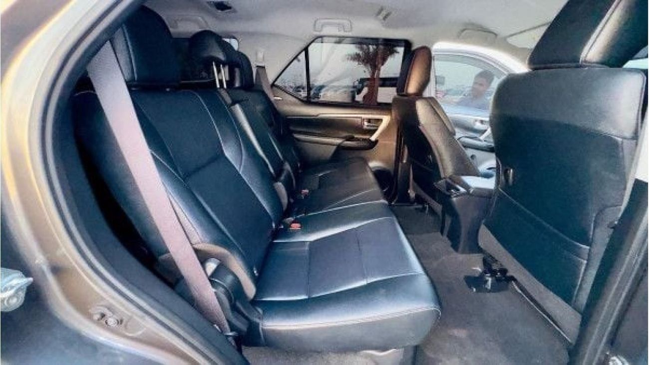 تويوتا فورتونر -