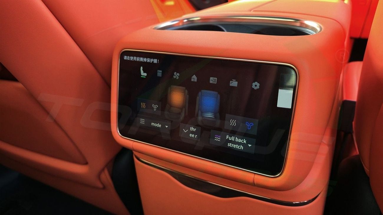 Lynk & Co 900 ( Eid al-Adha Offer ) ( Only For Export ) 2025 Lynk & Co 900 EM-P Ultra 2.0T Plug-in Hybrid BRAND NE