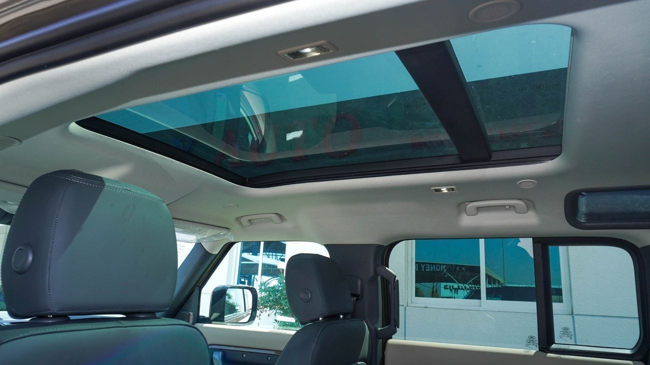 لاند روفر ديفندر X DYNAMIC SE P300