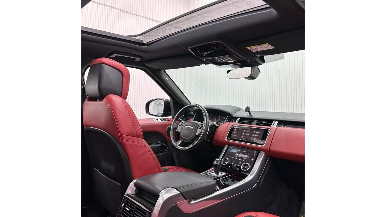 Land Rover Range Rover Sport 2018 Range Rover Sport HSE R-Dynamic V6, Warranty, Full Range Rover Service History, GCC