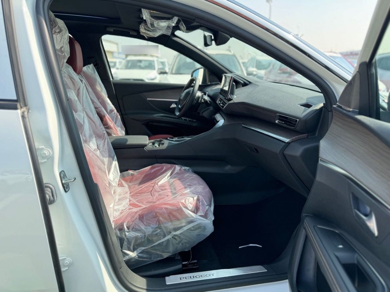 Peugeot 3008 PEUGEOT 3008 GT - 1.6T - (2025 MODEL) GCC specs