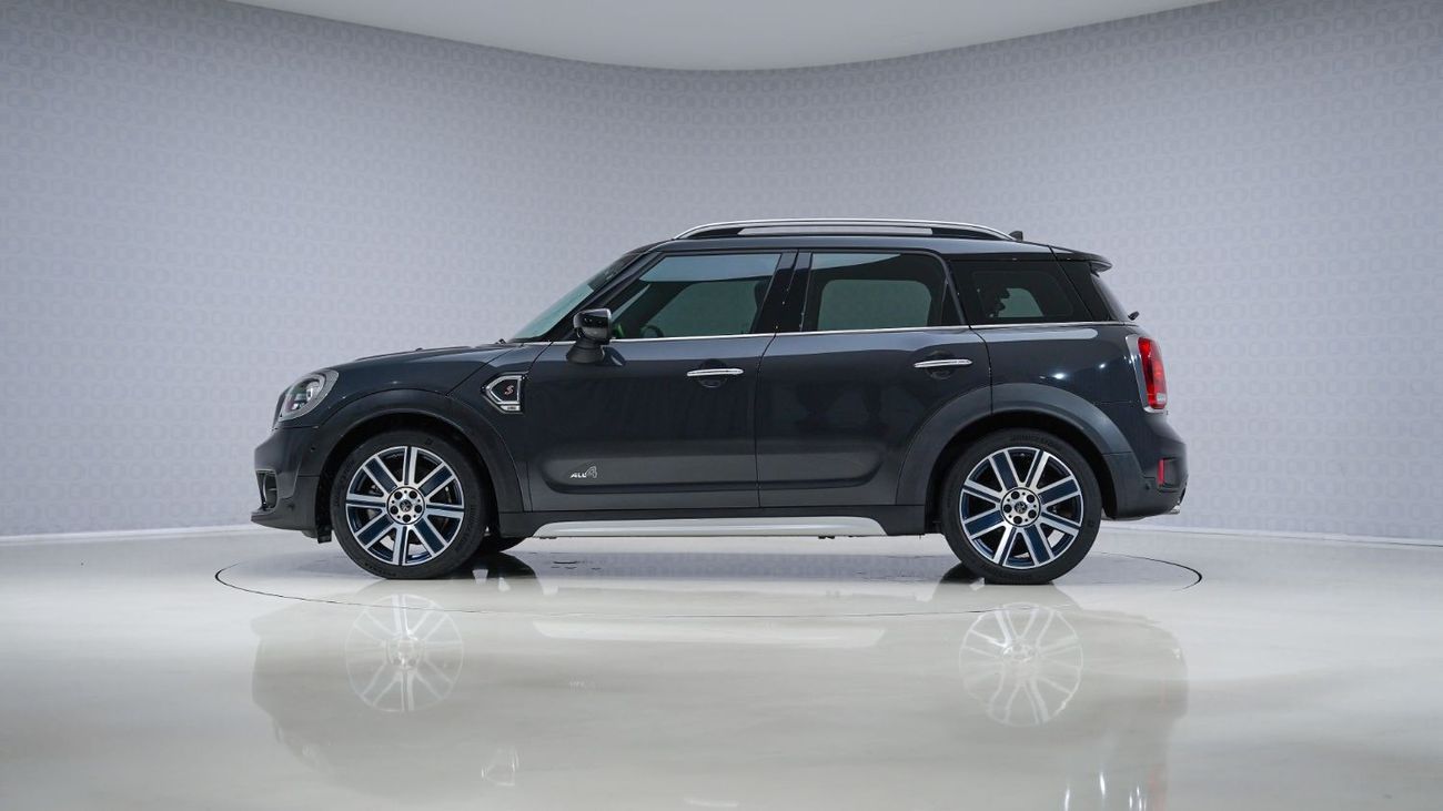 ميني كوبر إس كونتري مان - Warranty until Sept 2025 - Approved Prepared Vehicle