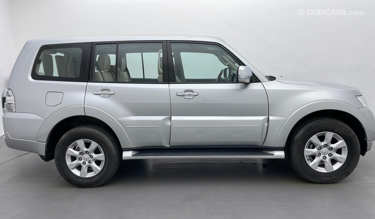 Mitsubishi Pajero GLS BASE 3.5 | Under Warranty | Inspected on 150+ parameters