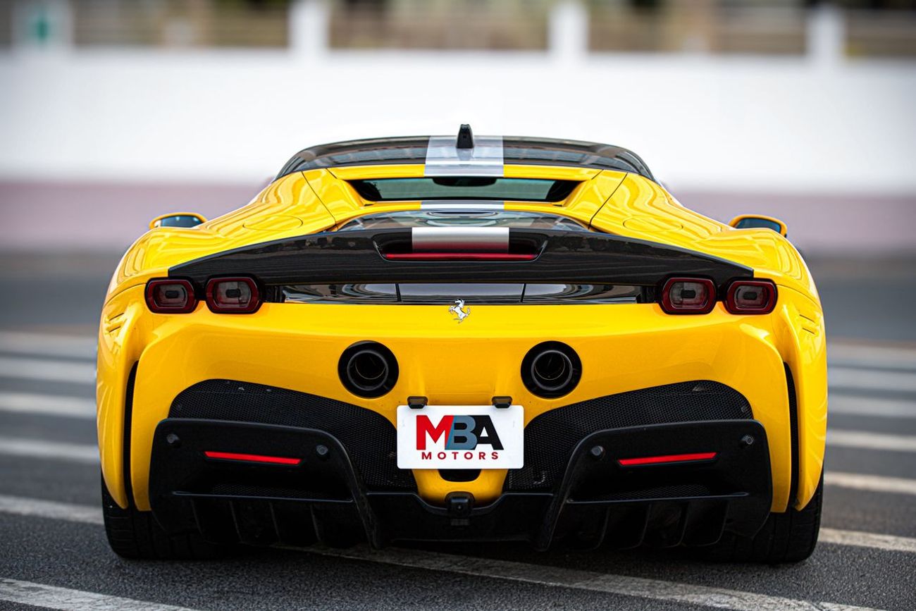 فيراري SF90 ستراديل