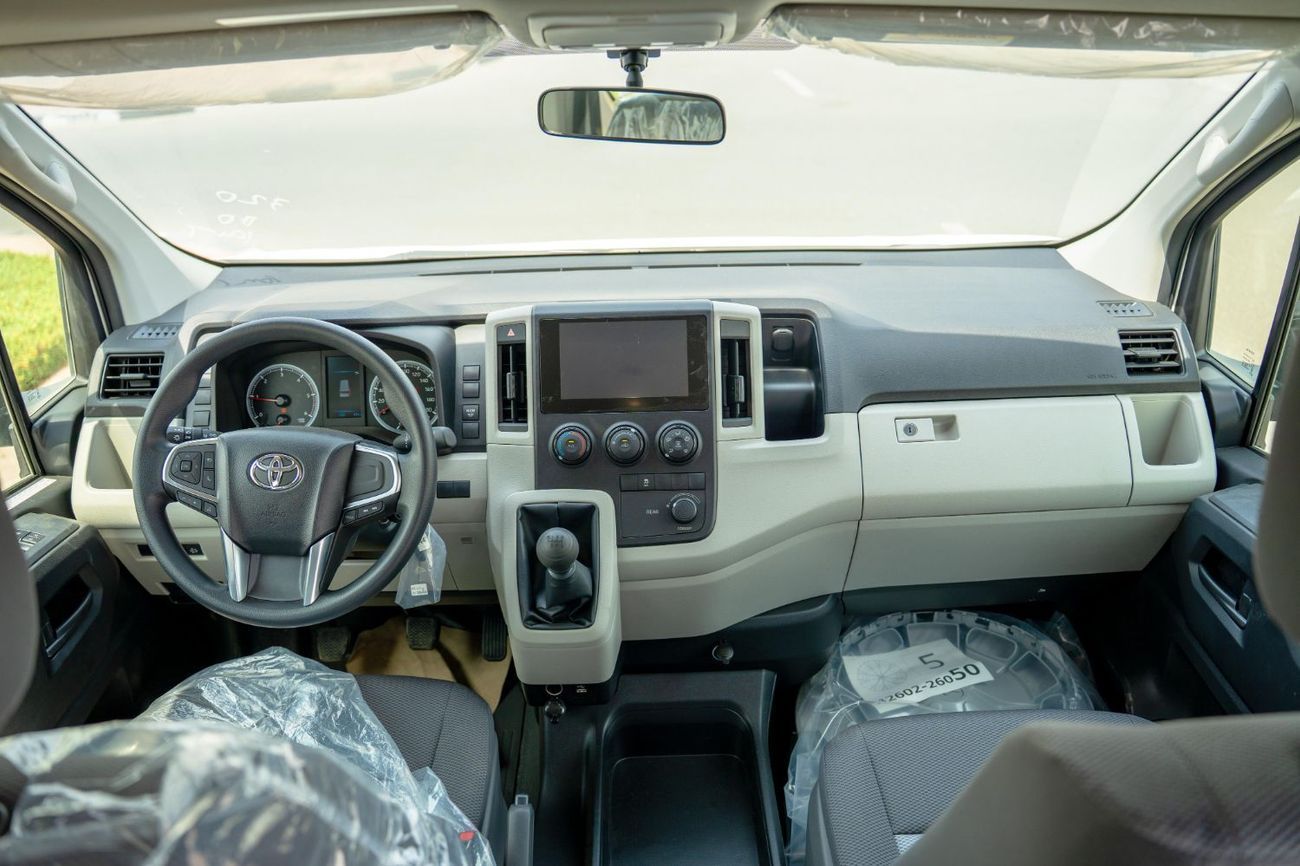 Toyota Hiace *Toyota Hiace 2026 2.8L Diesel 13 Seats Manual