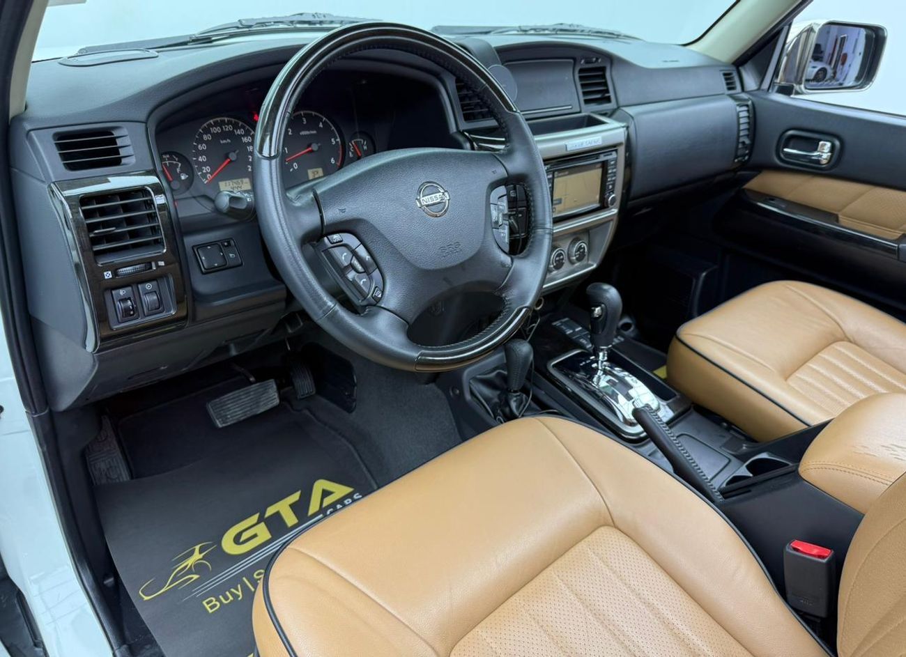 Nissan Patrol Super Safari 2019 Nissan Patrol Super Safari 4800 VTC, Warranty, Full Service History, Excellent Condition, GCC