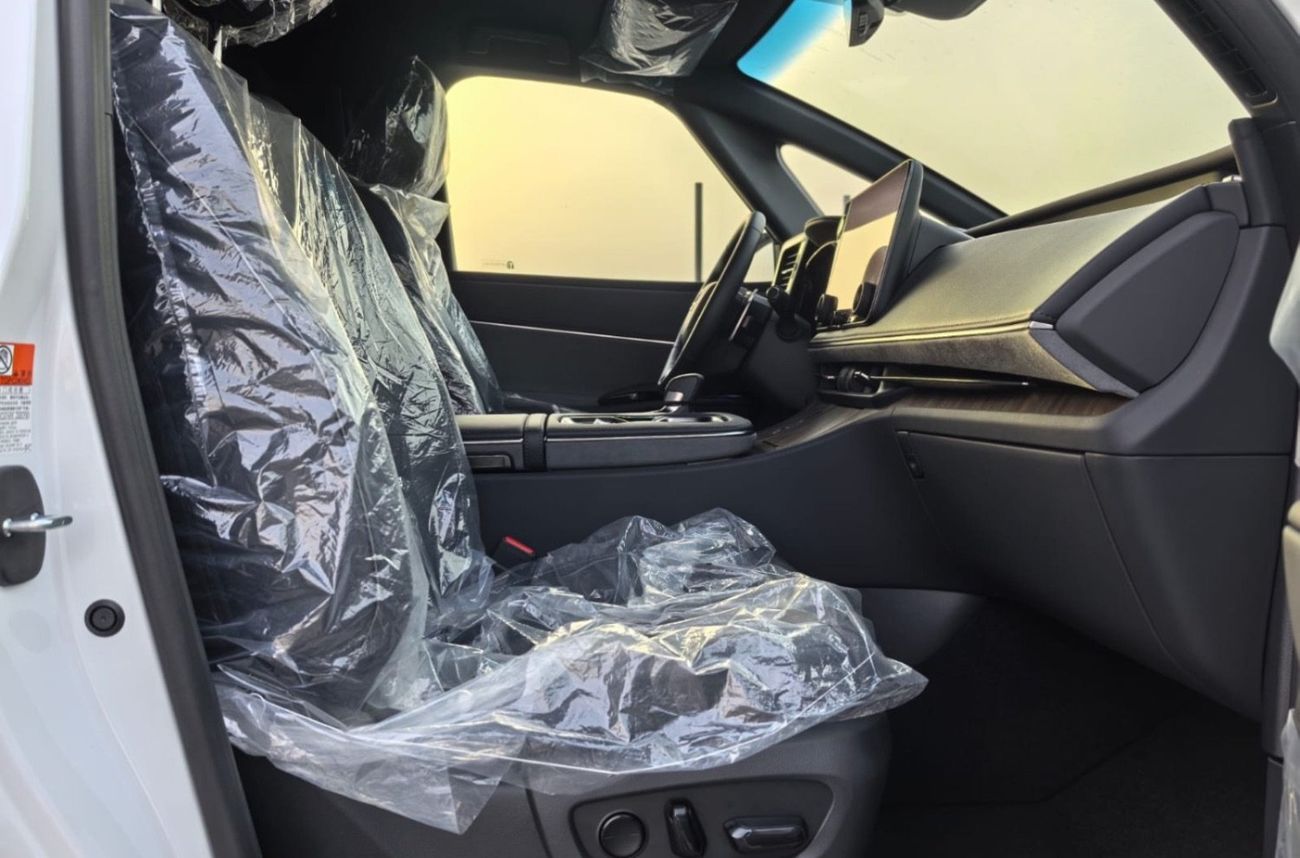 Lexus LM 350h 2025 LEXUS LM350h 2.5L HYBRID FULL OPTION