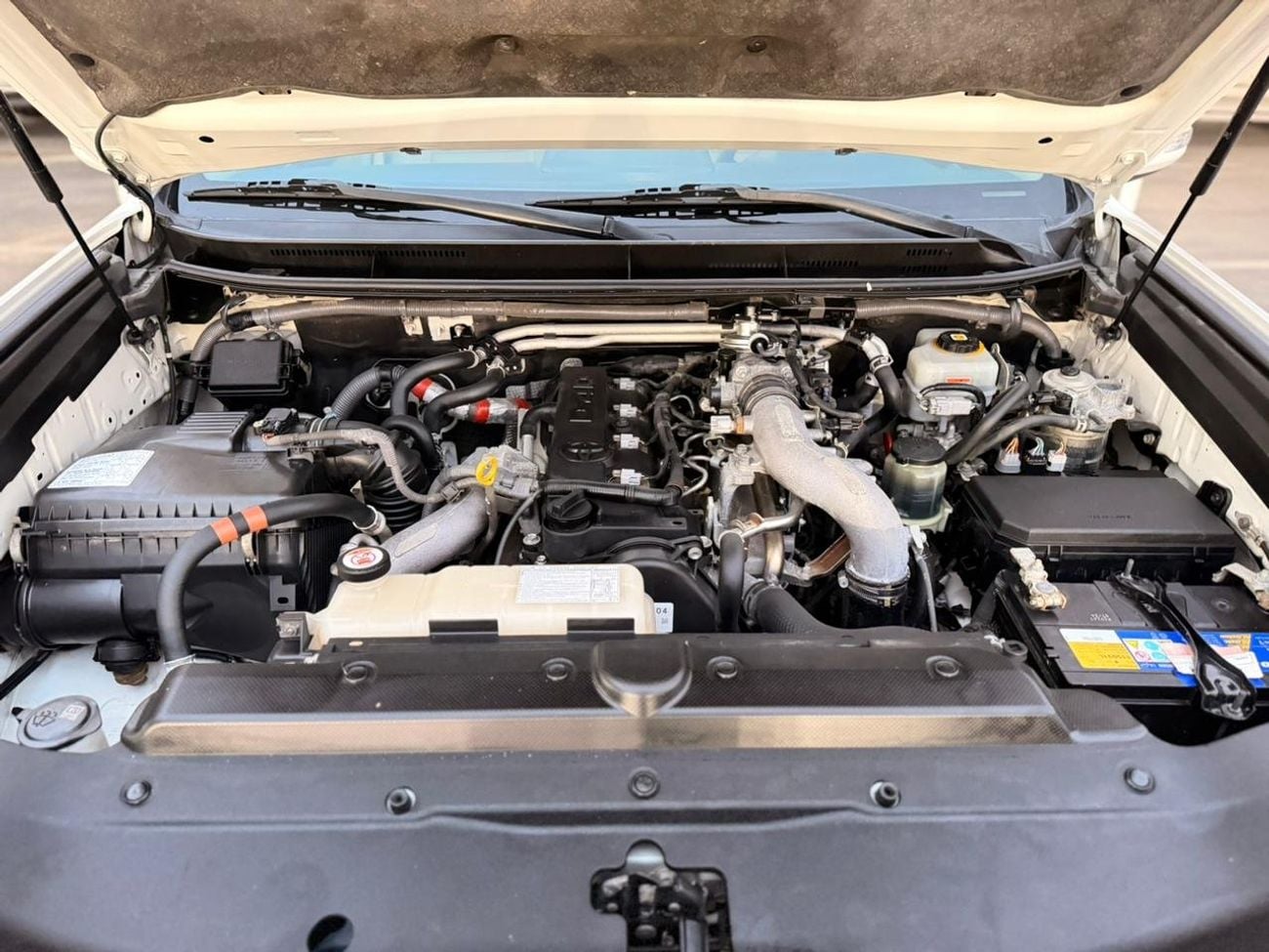 تويوتا برادو TXL 2.8L