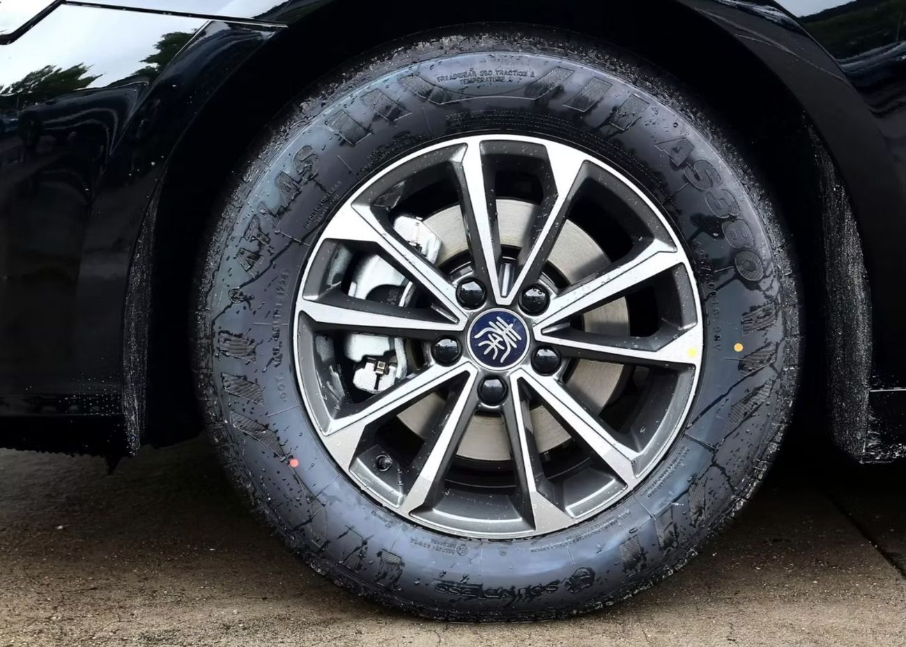 بي واي دي كين بلاس Intelligent Driving EditionDM-i 55KM Leading Edition