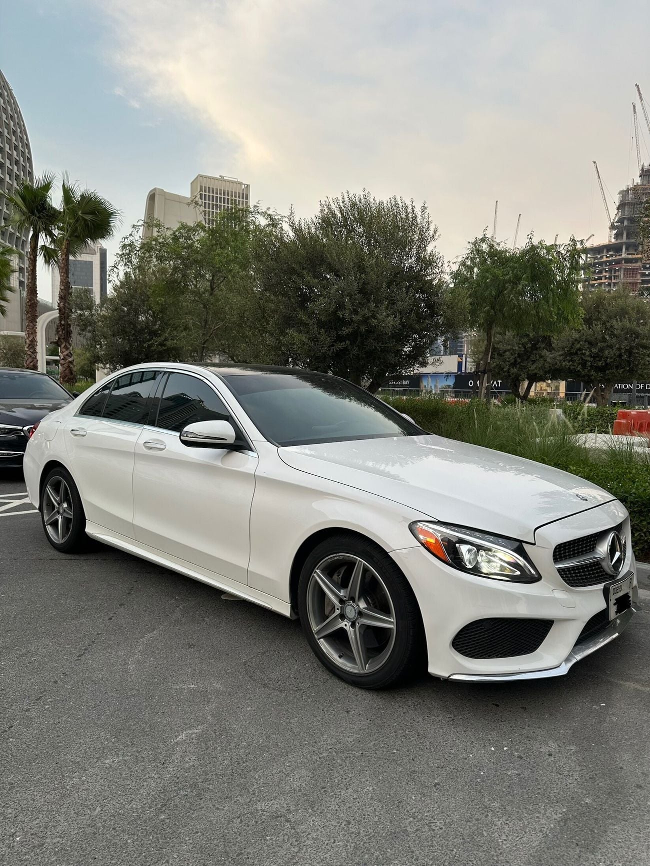Mercedes Benz C300 STD (NON GCC)