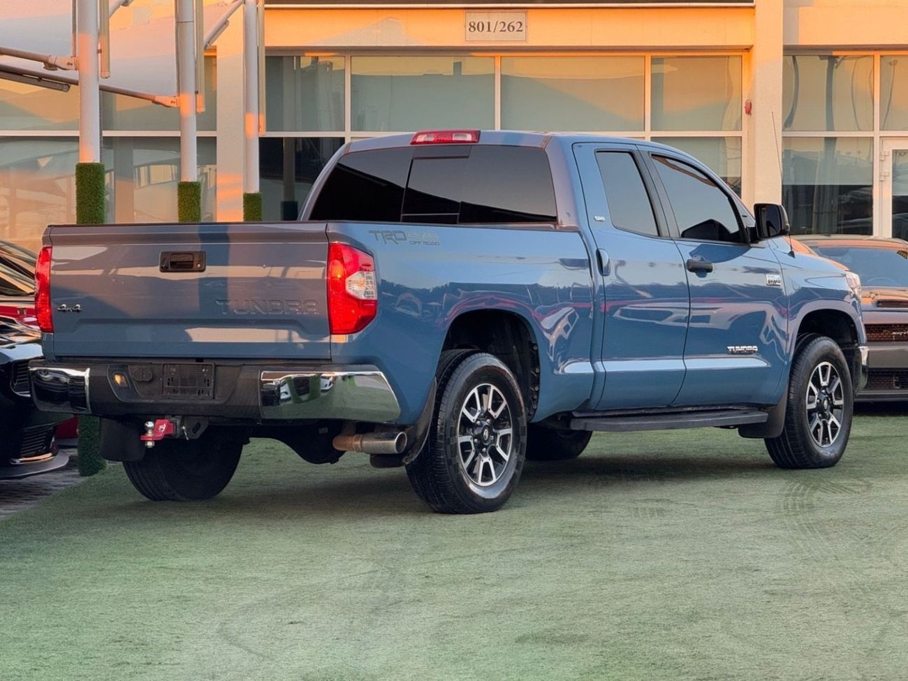 تويوتا تاندرا TOYOTA TUNDRA SR5 TRD 2019 V8  5.7L  i FORCE  Perfect condition  Zero accident