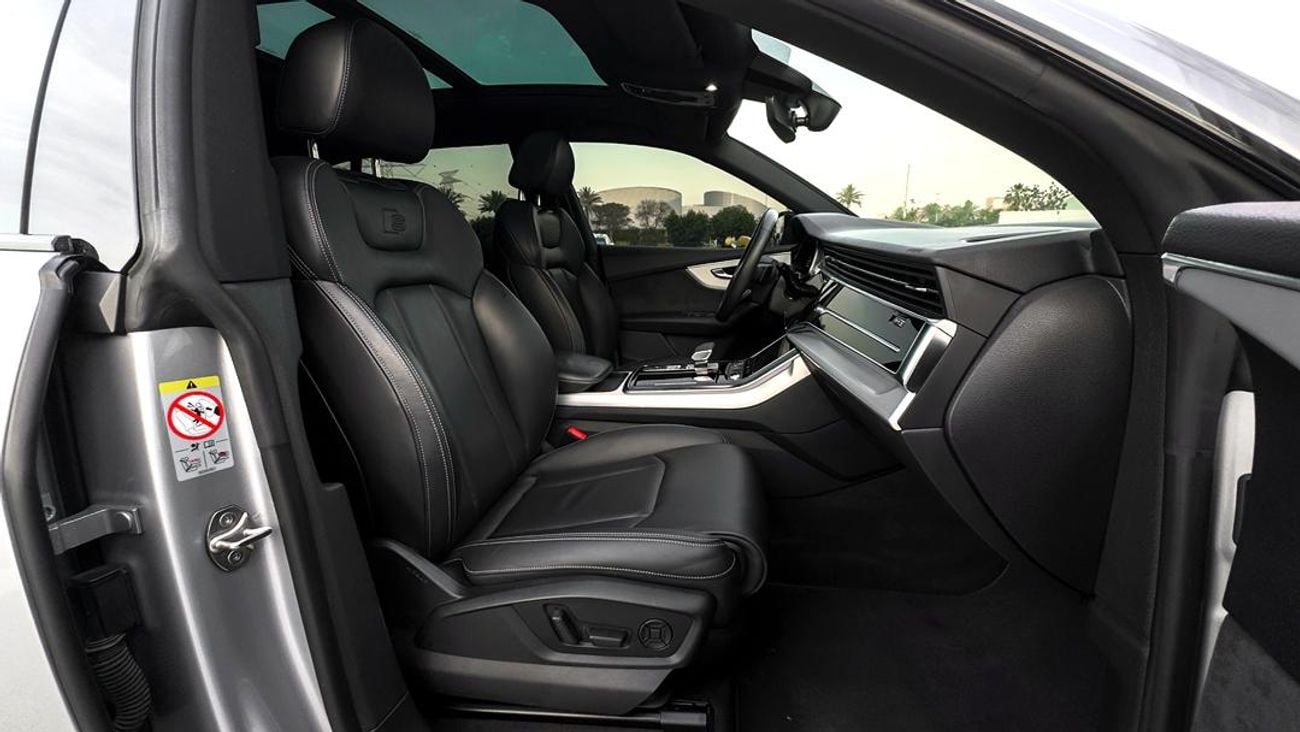 Audi Q8 55 TFSI quattro S-Line 3.0L (340 HP)