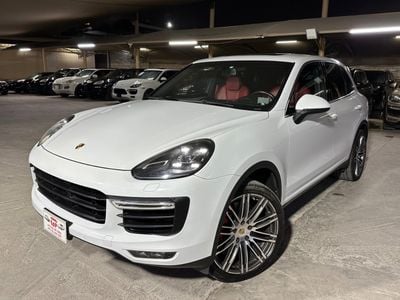 بورش كايان توربو PORSCHE CAYENNE TURBO 2016 | FULL SERVICE HISTORY | TWO KEYS | VERY LOW MILEAGE!