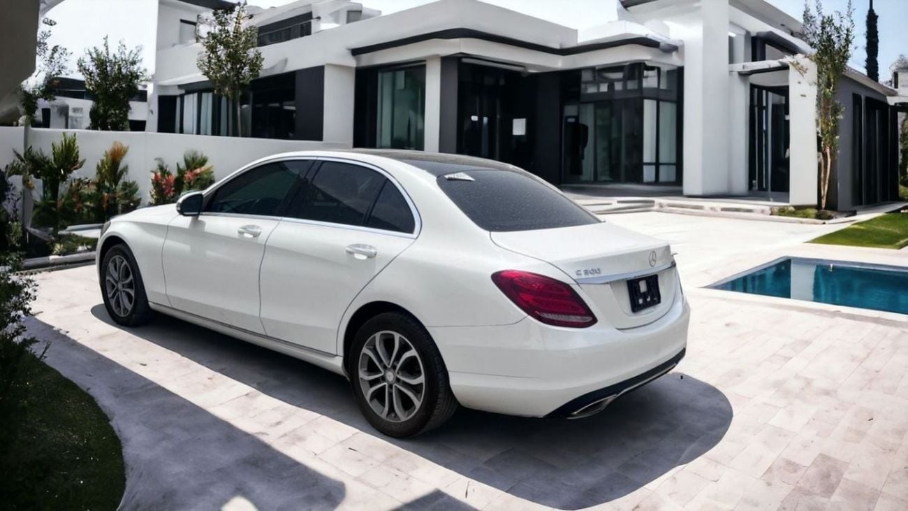 Mercedes-Benz C 300 Luxury Mercedes C300 2017 - Clean Title - US Specs - Available on ZERO Down Payment