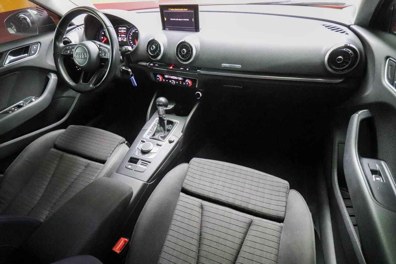 used-audi-a3-8v-2017-for-sale-in-dubai-553912