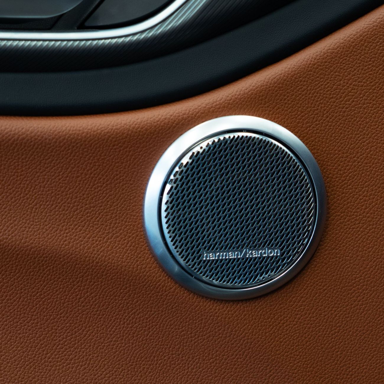 Alfa Romeo Giulia Veloce 2.0L RWD AED 1,053  pm • 0% Downpayment • Alfa Romeo Giulia • 1 Year  Warranty