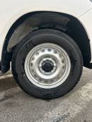 Toyota Hilux DLX BASIC 2.7 PETROL