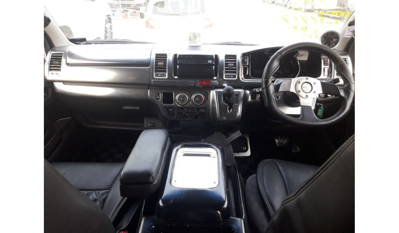 Toyota Hiace Hiace RIGHT HAND DRIVE (Stock no PM 213 )