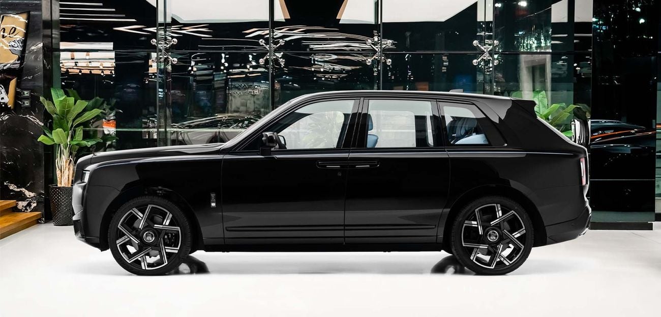 رولز رويس كولينان 6.75L V12 Twin-Turbocharged Engine