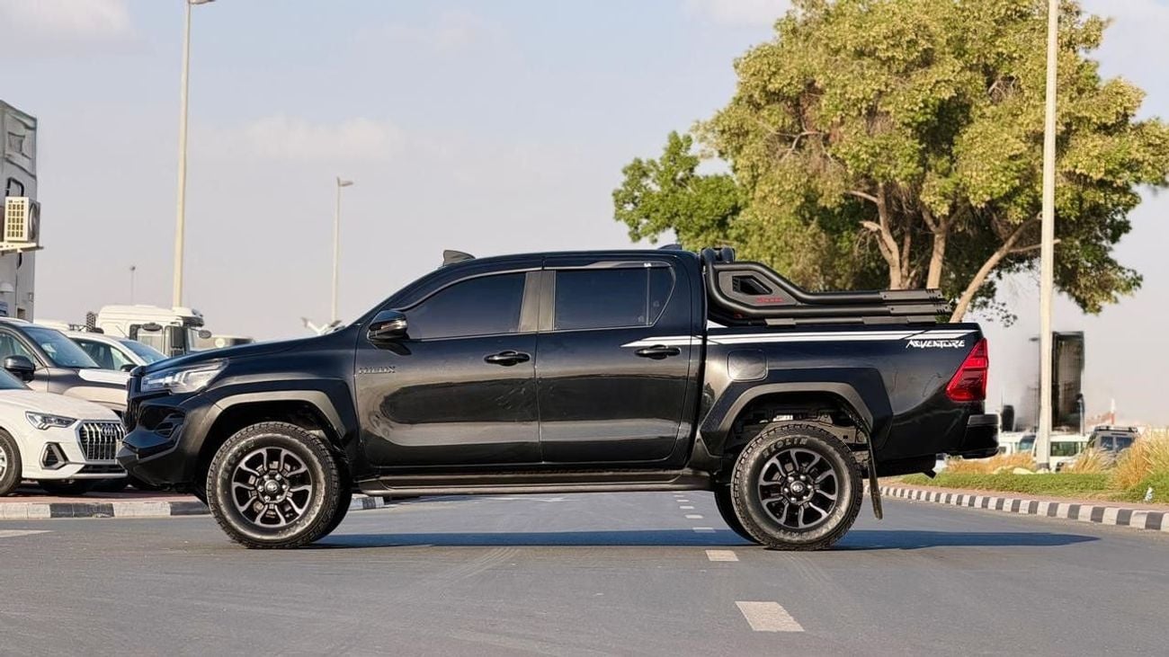 Toyota Hilux GR BODY KIT INSTALLED | POWER SEATS | 2.8L DIESEL | AUTOMATIC TRANSMISSION | LEATHER SEATS |