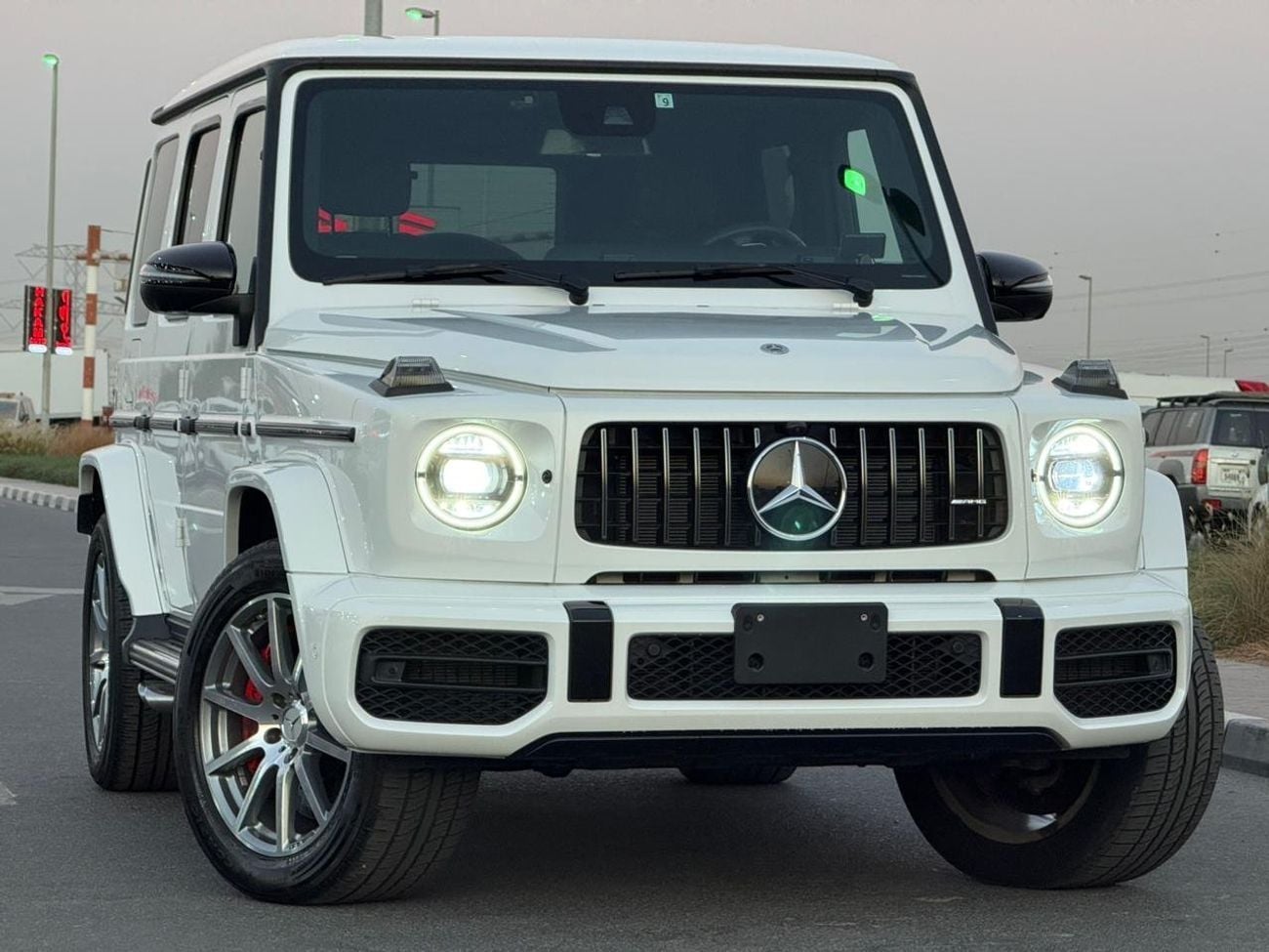 Mercedes Benz G63 AMG STD AMG Night Package