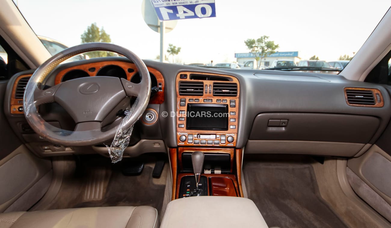 Lexus GS 400
