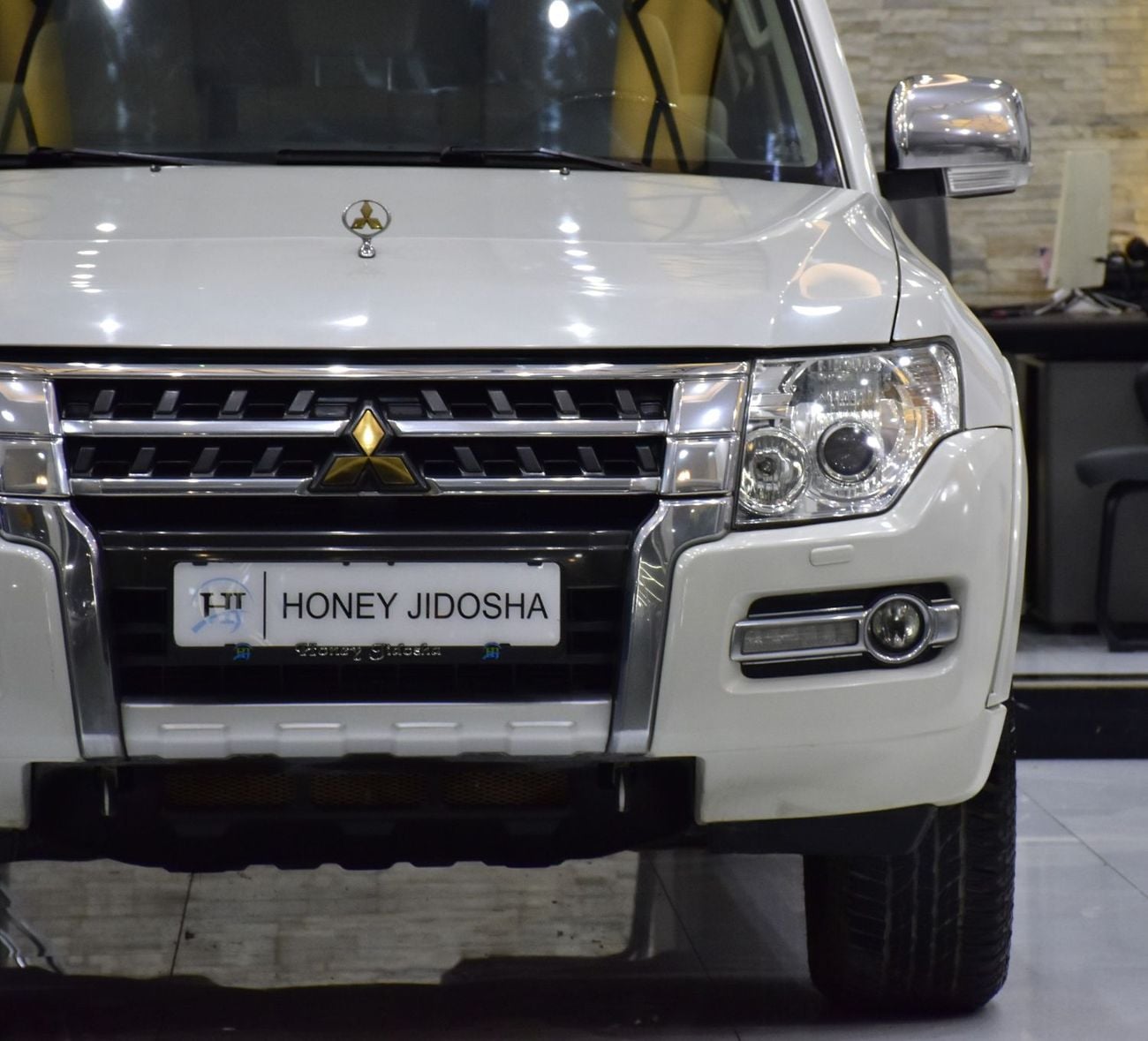 Mitsubishi Pajero GLS H/L ROCKFORD PLATINUM EXCELLENT DEAL for our Mitsubishi Pajero GLS ( 2020 Model ) in White Color