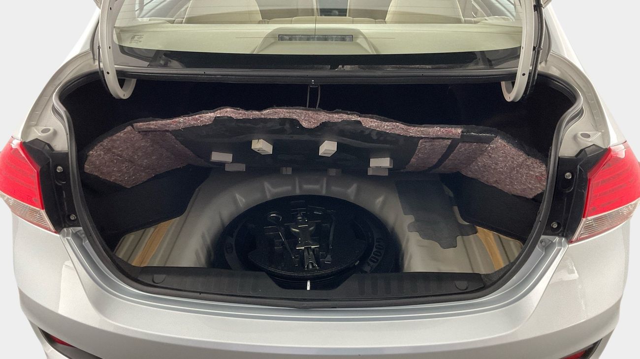 Suzuki Ciaz GL | upto AED 20,000 Ramadan Discount | Guaranteed Warranty | 0 Down Payment