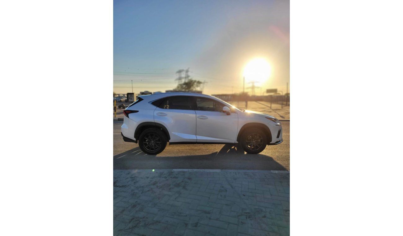 Lexus NX300