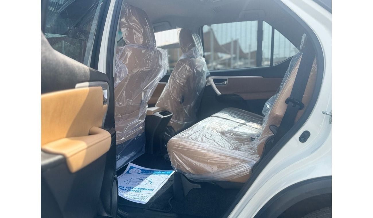 تويوتا فورتونر VXR 4.0L (278 HP)