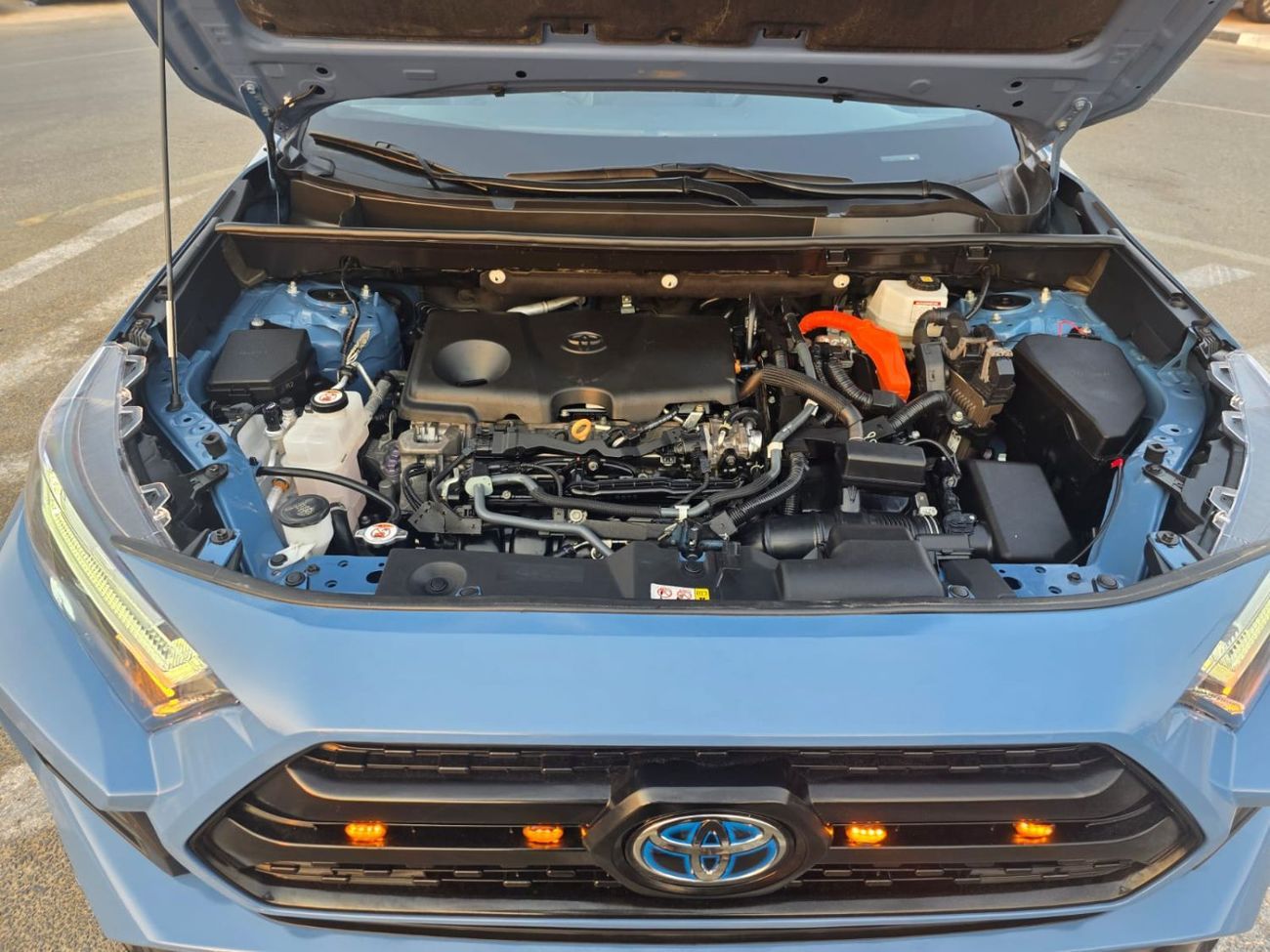 تويوتا راف ٤ 2.5L XSE hybrid
